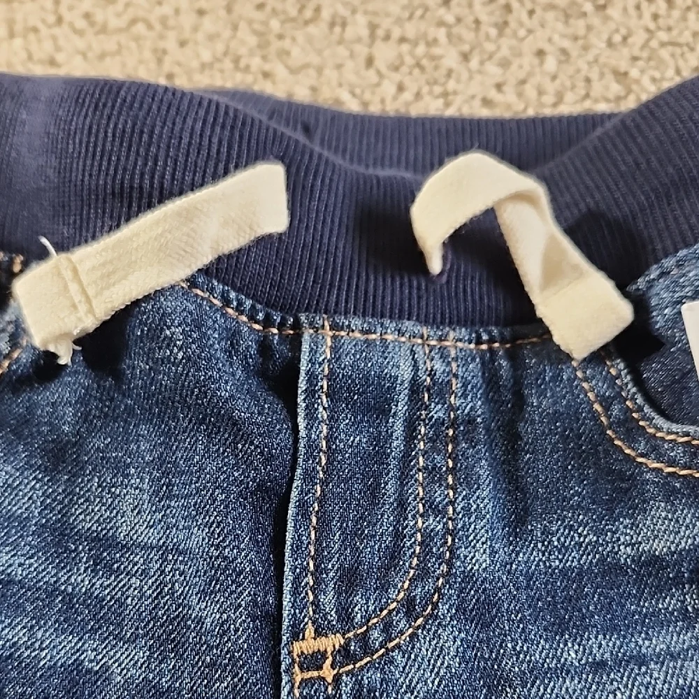 GAP Kids Dark Blue Jeans with Navy Waistband - Picture 3 of 4